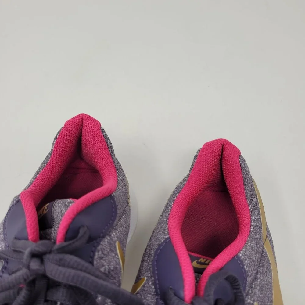 Nike Kids Tanjun girls 5.5 YOUTH purple pink lace up sneakers 818384-502